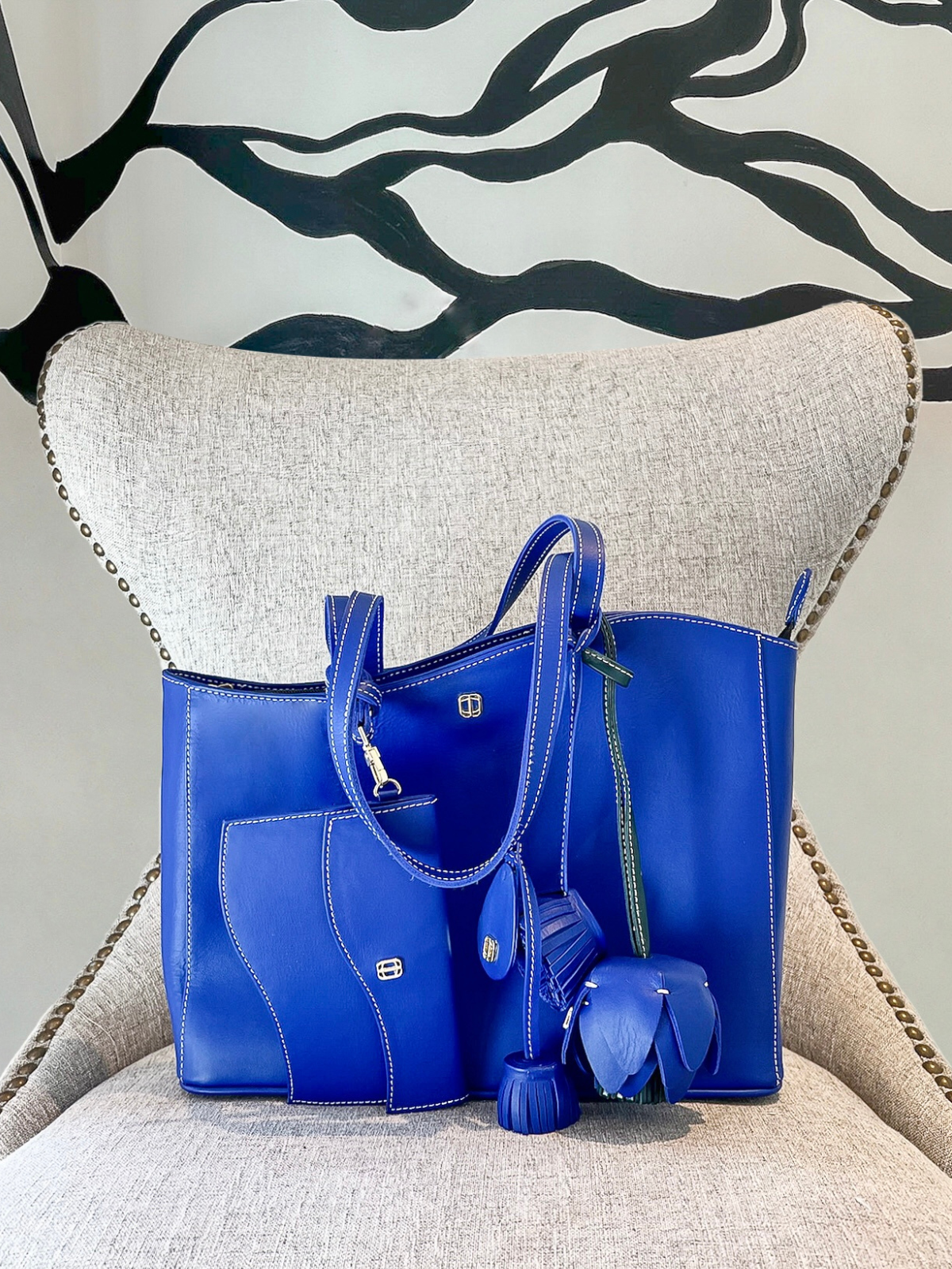 TOTE BAGS – Anima Iris