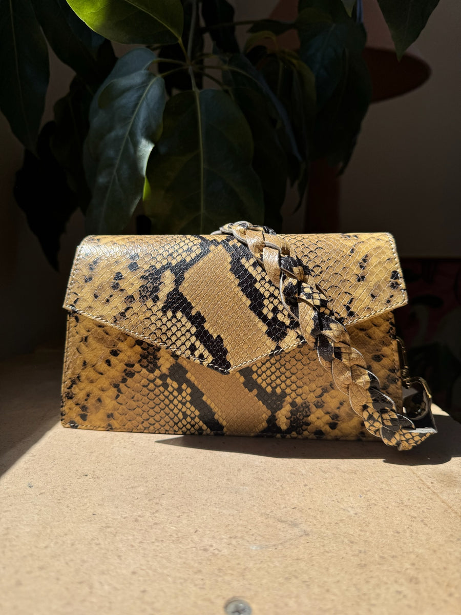 BROWN SNAKE ZAYA